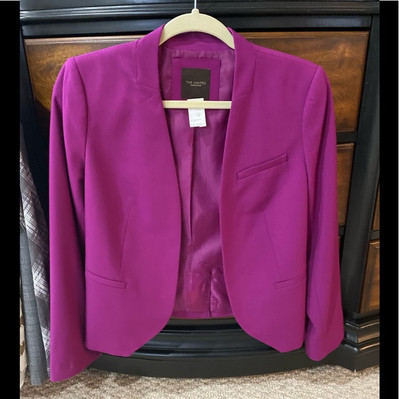 The Limited Jackets & Blazers - ❤️SALE❤️ The Limited Blazer XS pink